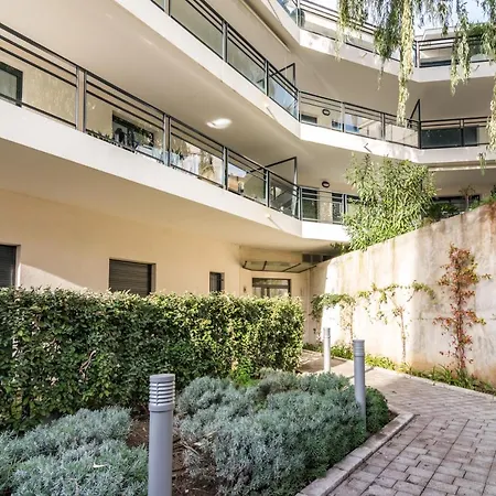 Apartment Guynemer Bnbkeys *